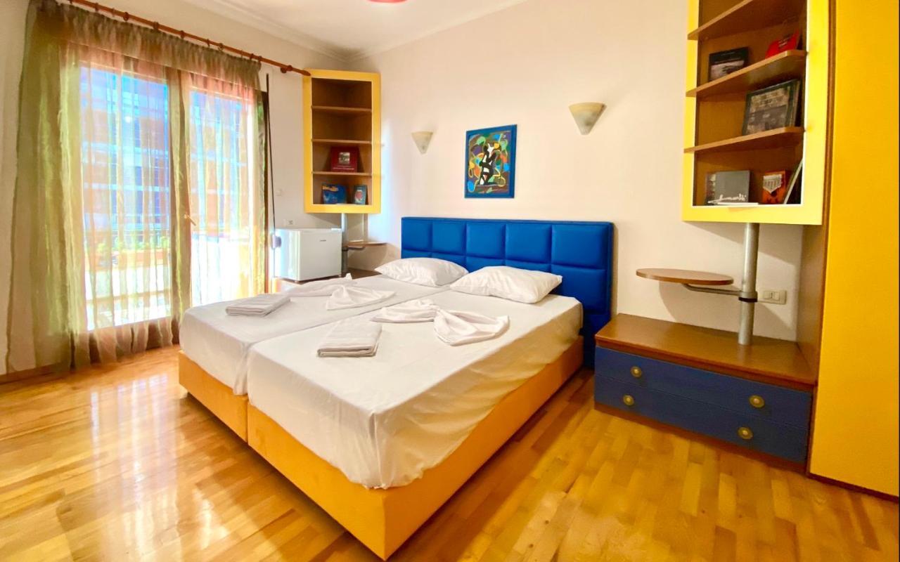 “Stadium” Apartment Tirana Eksteriør billede