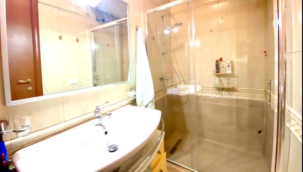 “Stadium” Apartment Tirana Eksteriør billede