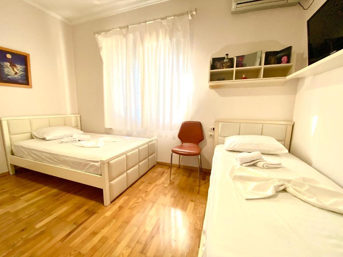 “Stadium” Apartment Tirana Eksteriør billede